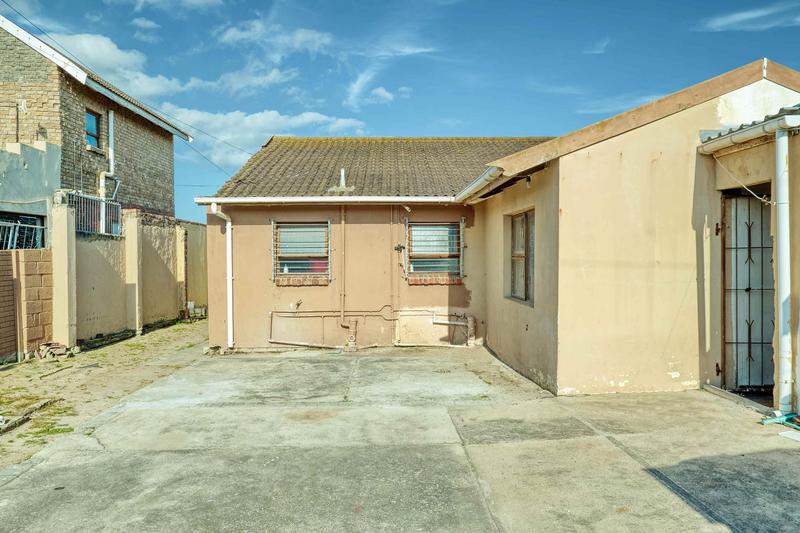 3 Bedroom Property for Sale in Booysens Park Eastern Cape